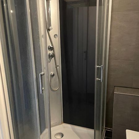 Studio Central Cosy Proche Gare Рюффек Экстерьер фото