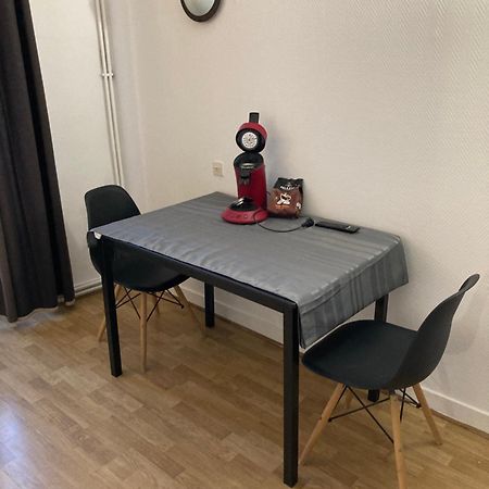 Studio Central Cosy Proche Gare Рюффек Экстерьер фото